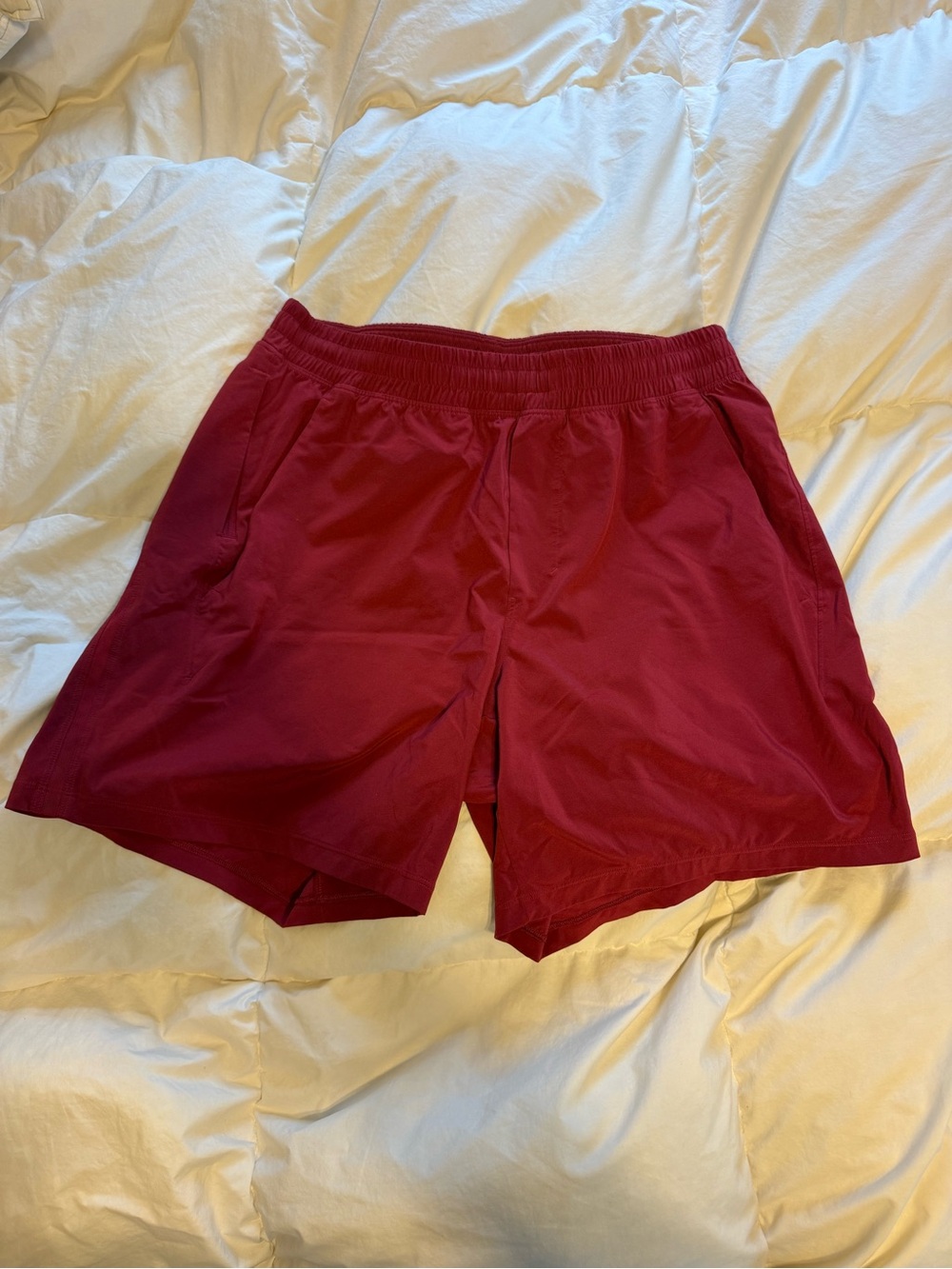 Men's lululemon Dark Red pacebreaker Shorts. 7 inch inseam in great condition